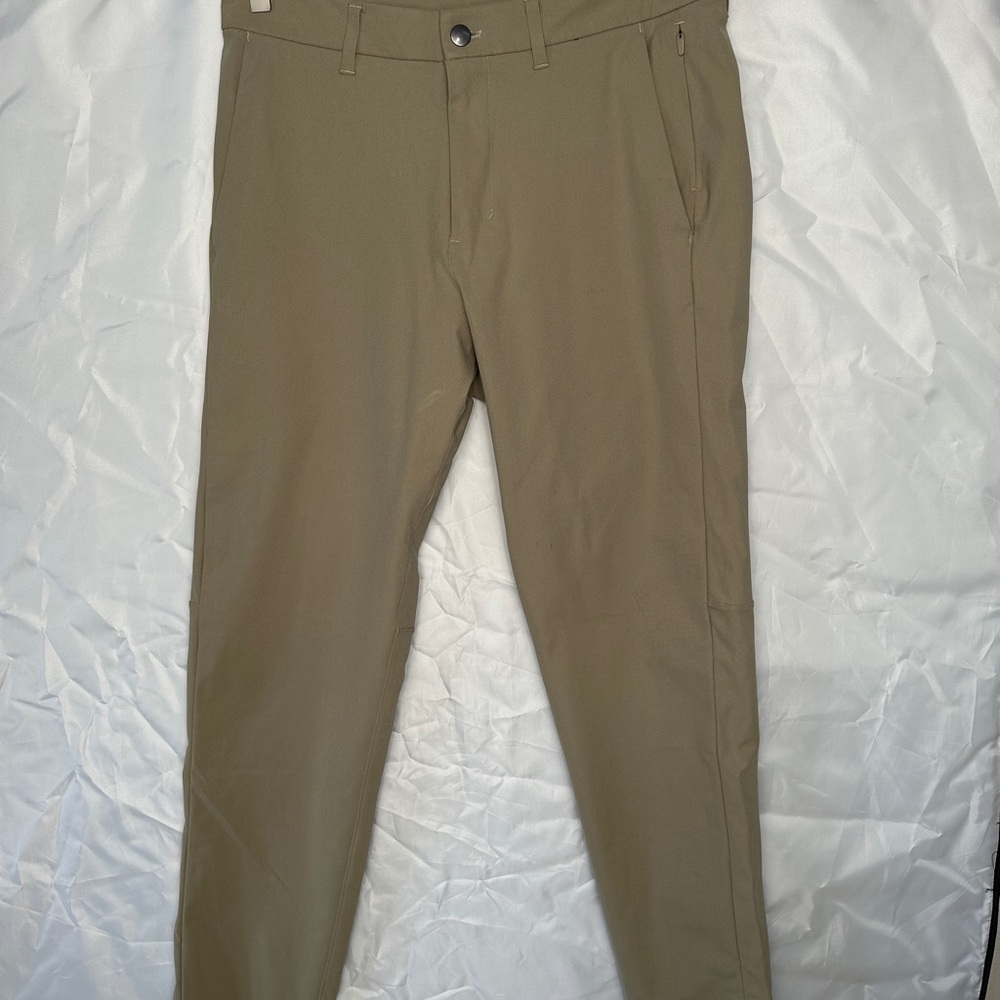 lululemon athletica Men's Khaki Chinos